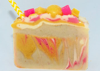 Lemonade-Swirl-Echinacea-Milk-Soap